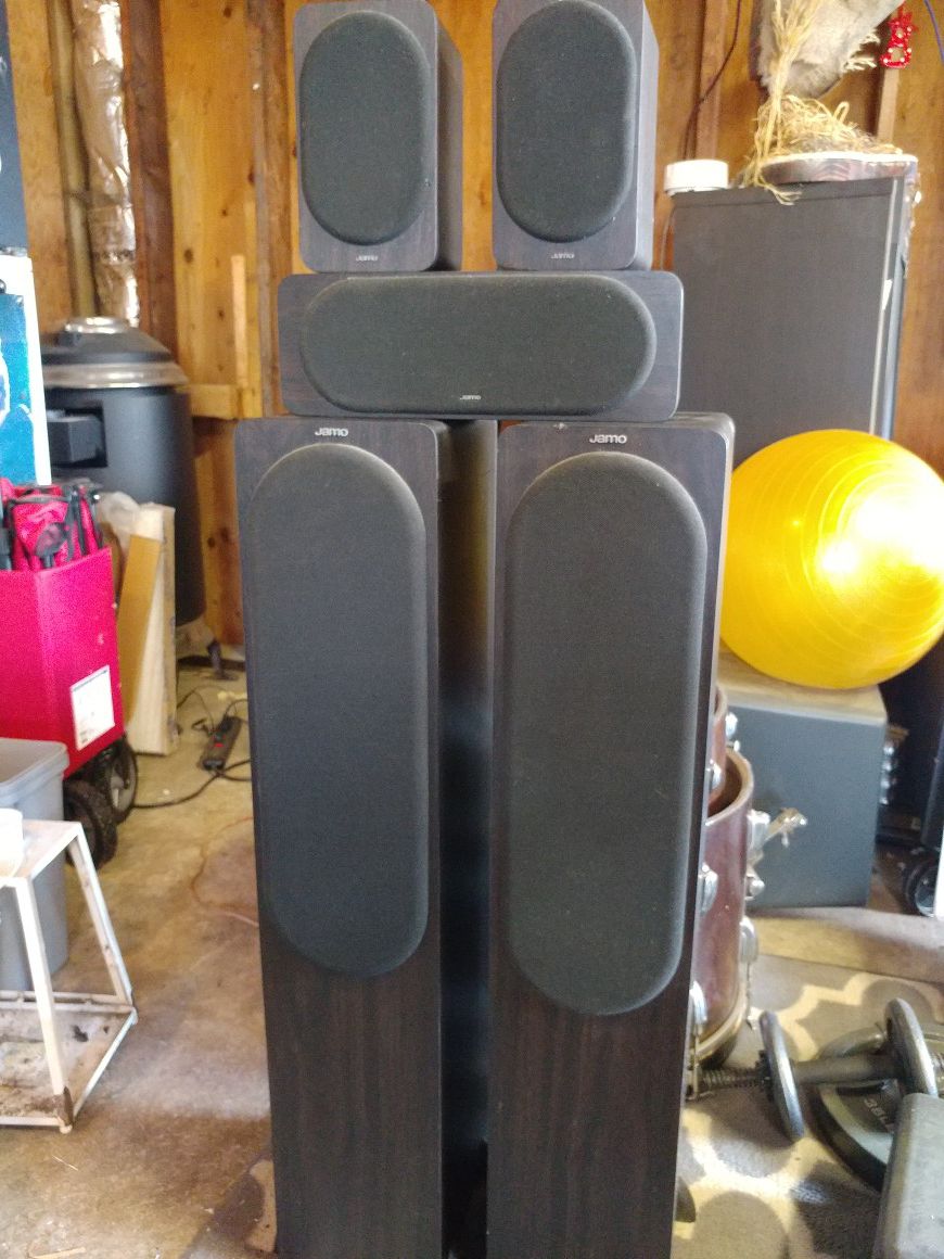 Jamo (klipsch) speakers
