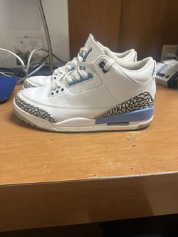 Jordan 3 UNC’s SIZE 11