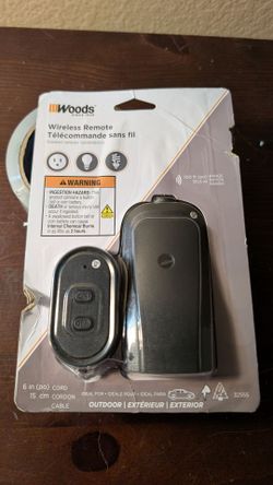 Southwire Woods Weatherproof Outdoor Electrical Outlet Switch - Wireless Remote Controller