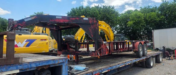 Goosneck tag trailer