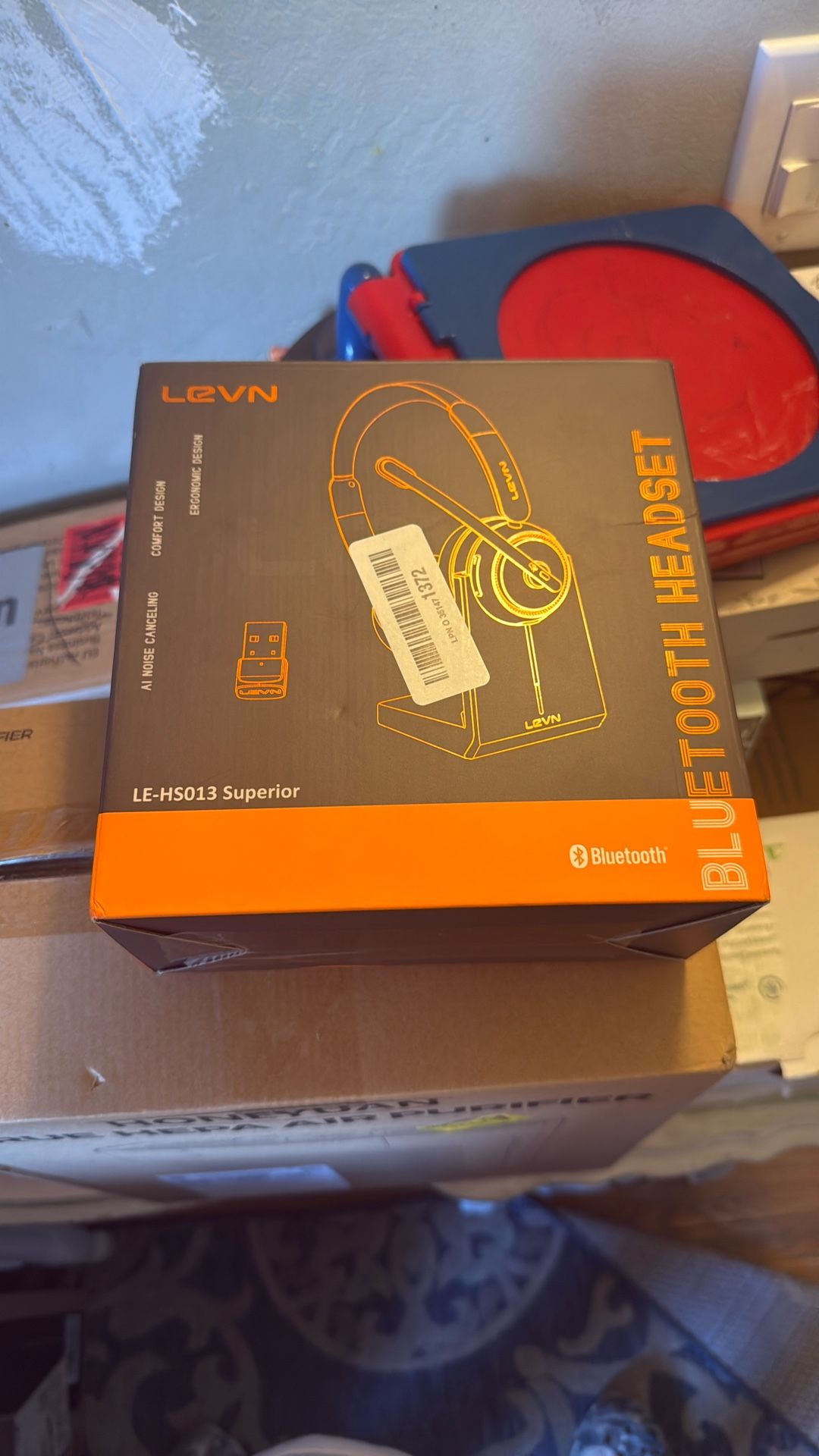 LEVN Bluetooth Headset With Stand and USB Bluetooth Receiver