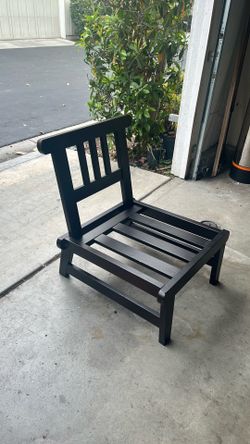 Chair Frame - No Pillow