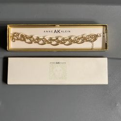 Brand New Anne Klein Bracelet 
