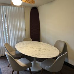 Beautiful Marble Table & Chairs