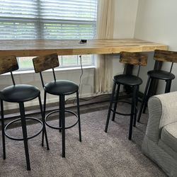 Bar Table With Stools 