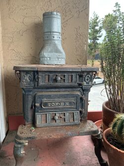Vintage Token No 16 Cast Iron Wood Burning Caboose Stove