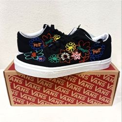 Vans Multiple Sizes Read Entire Description