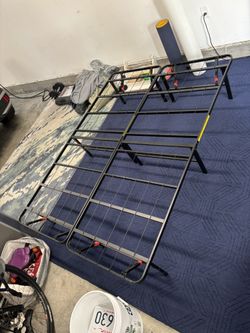 Full bed frame (metal, collapsible)