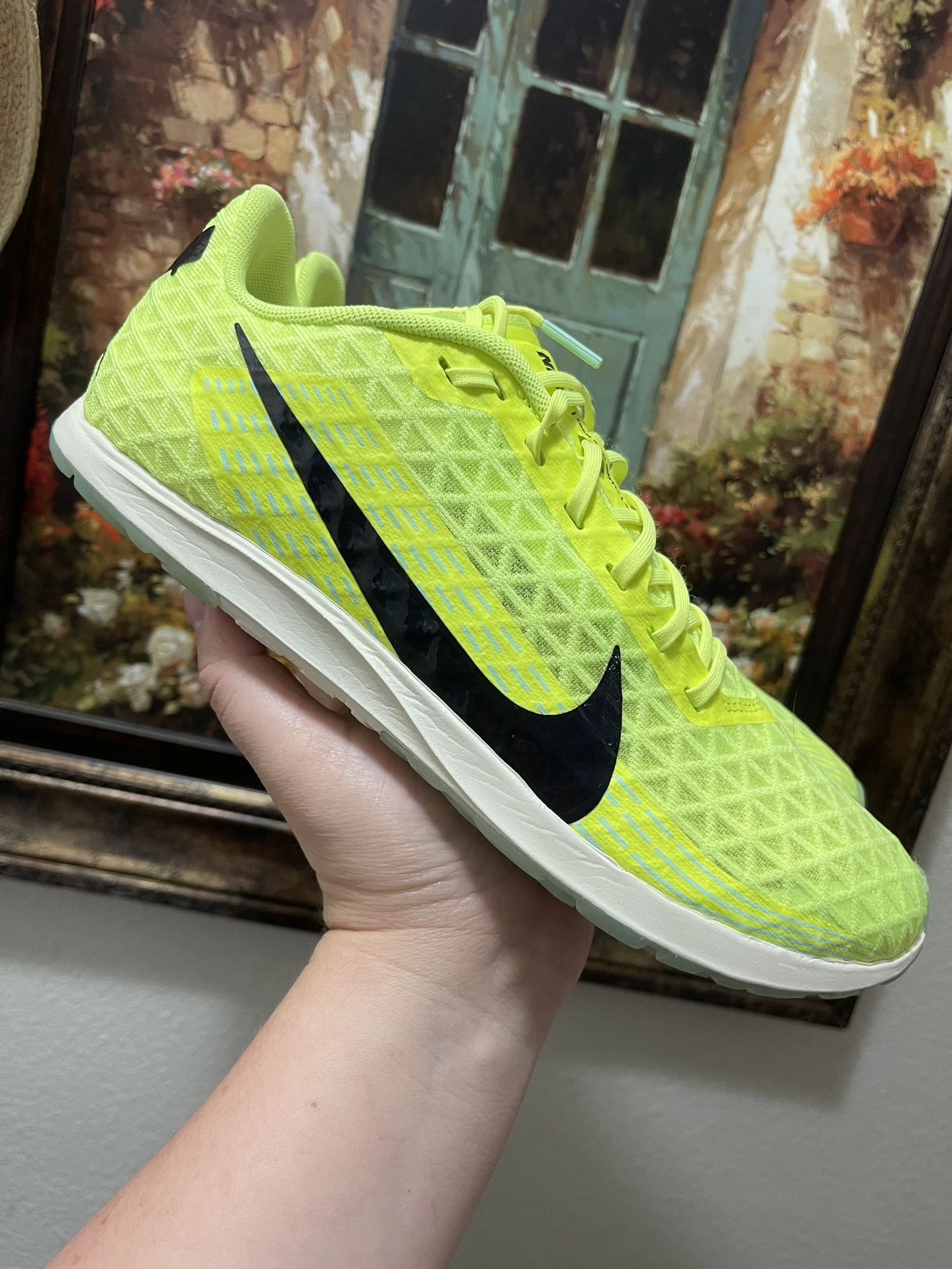 Nike Zoom Rival Waffle 5 Volt shoes