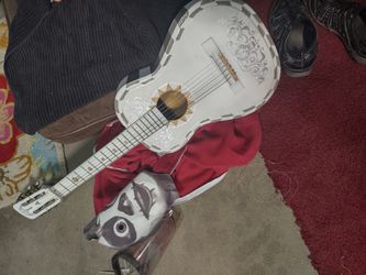 Costume