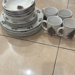 Gibson Noel Morning Christmas 16 Piece Stoneware Set Dinner Plates Bowls Cups