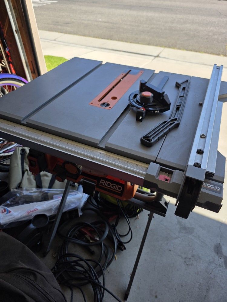 Rigid Table Saw