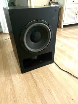 Miller&Kreisel MX-5000thx powered dual 12” subwoofer