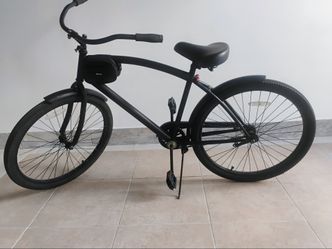 All black beach cruiser