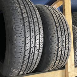 Pair Tires 275 65 18