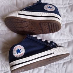 Converse Chuck Taylor All Star Baby Size 2 