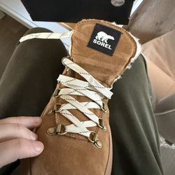 Sorel WOMEN'S OUT N ABOUT III CONQUEST BOOT 8.5  Camel Brown Black