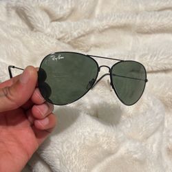 Ray Ban Aviator Sunglasses 