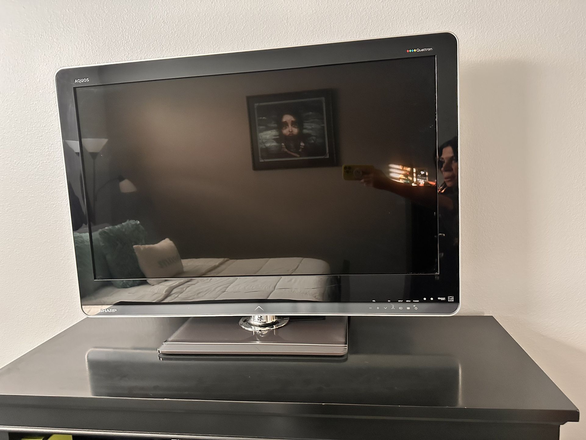 Sharp Quattron 39 Inches
