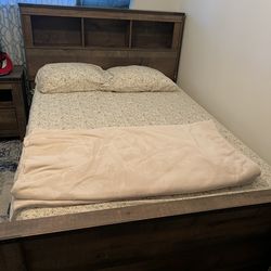 Full side bed