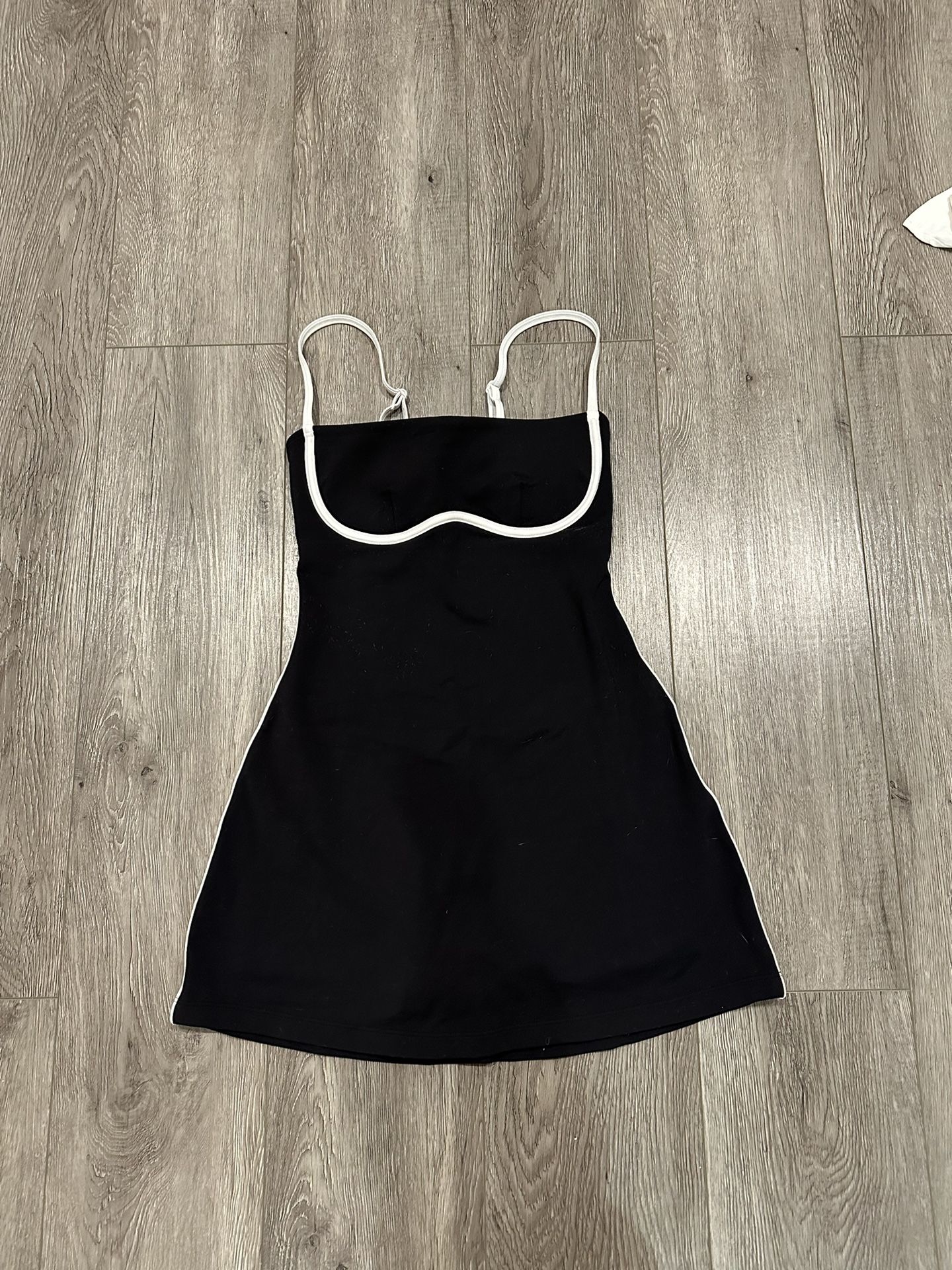 ALO Airbrush Streamlined Dress