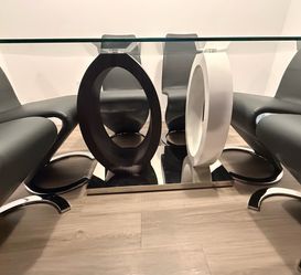 Modern Glass Dining Table with Ring Base