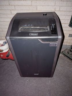 Fellowes commercial shredder
