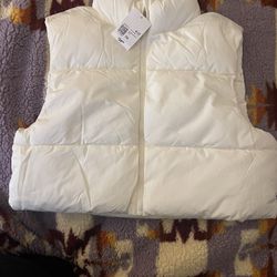 Women’s Puffer Vest