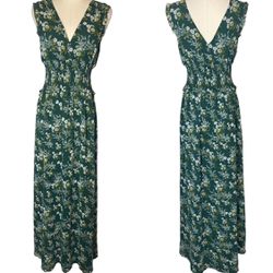 Banana Republic Smocked Floral Maxi Dress Green Sleeveless Women’s, size 4