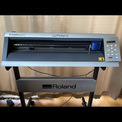 Roland GX-24 w/ Stand
