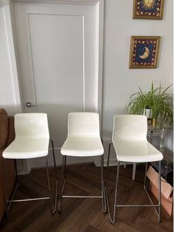 IKEA barstool chairs (3)