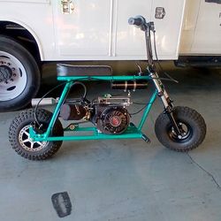Little roscal  mini bike brand new