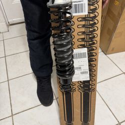 Amortiguadores para Dodge Gran Caravan 2014