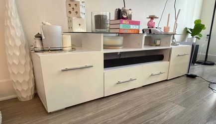 Tv stand and 3 bar stools