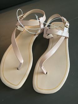 Cute Sandals Size 7