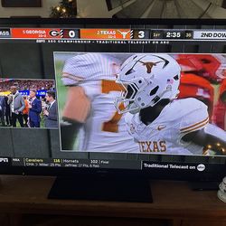 60” SHARP AQUOS TV