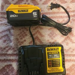 DEWALT 20V 5AH BATTERY AND CHARGER