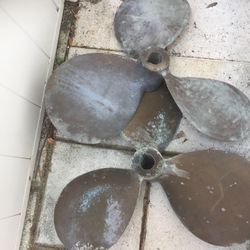Bronze Boat Props Set 24”     List For $900.00  Each Make   Offer                             