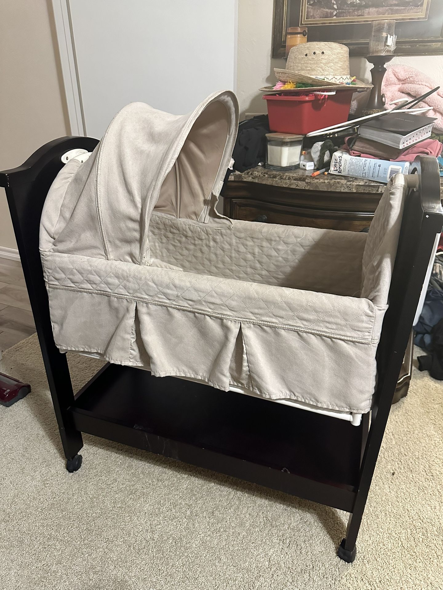 Eddie Bauer Bassinet Real Wood