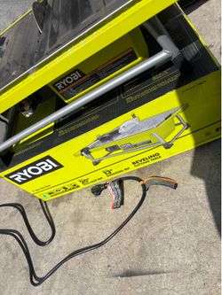 Shop RYOBI 4.8 -Amps 7 in. Blade Corded Tabletop Wet Tile Saw