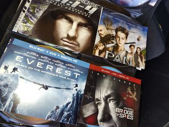 1000 blue-ray movie collection 4 binders mint even 4000k disks