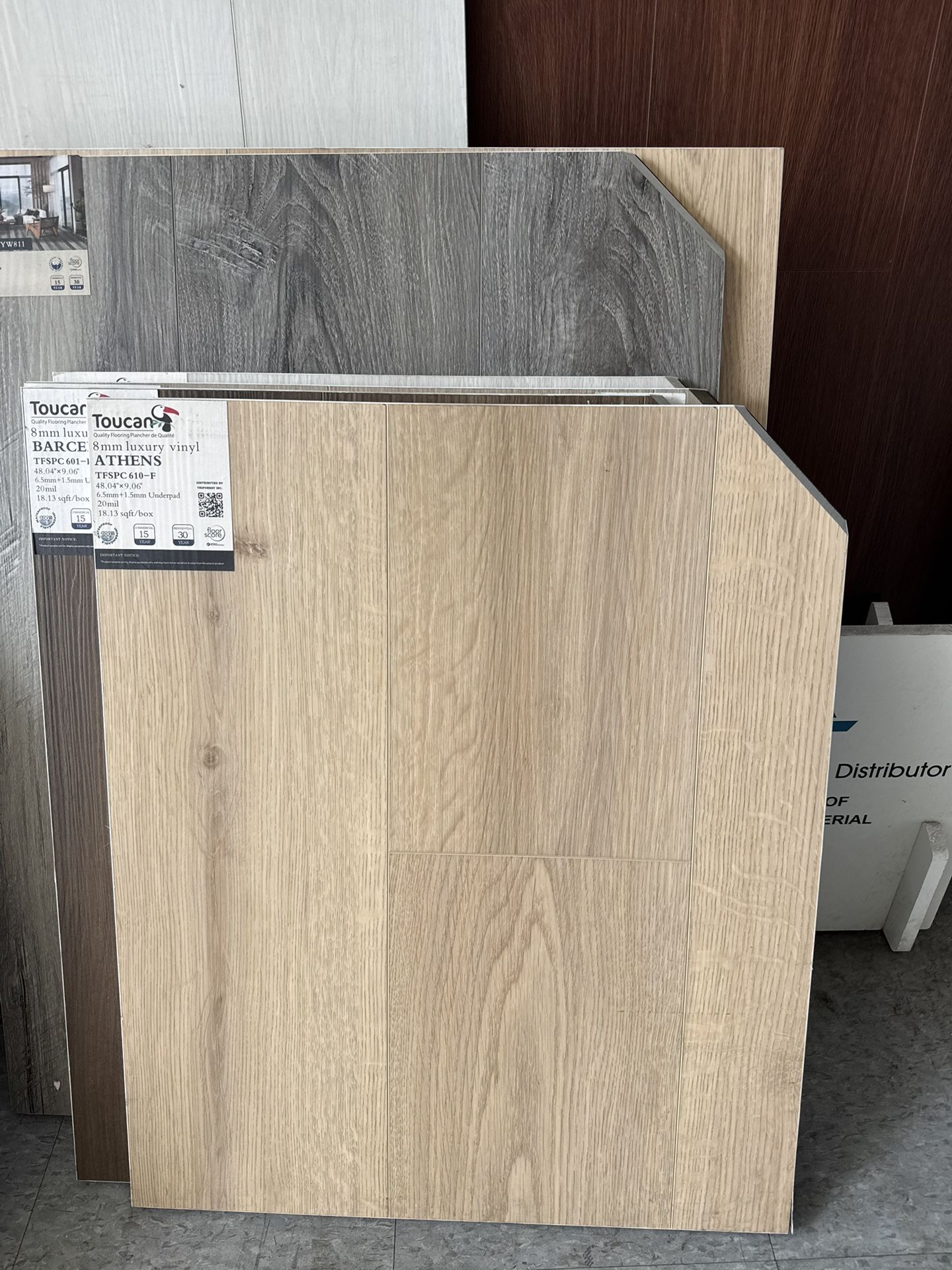 Vinyl & Laminate Floor / Pisos $1.39 
