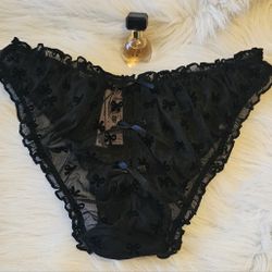 VALENTINE'S DAY VICTORIA'S SECRET CHEEKY PANTY & MINI BARE PERFUME NEW 
