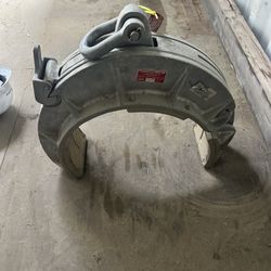 Crescent Pipe Tong