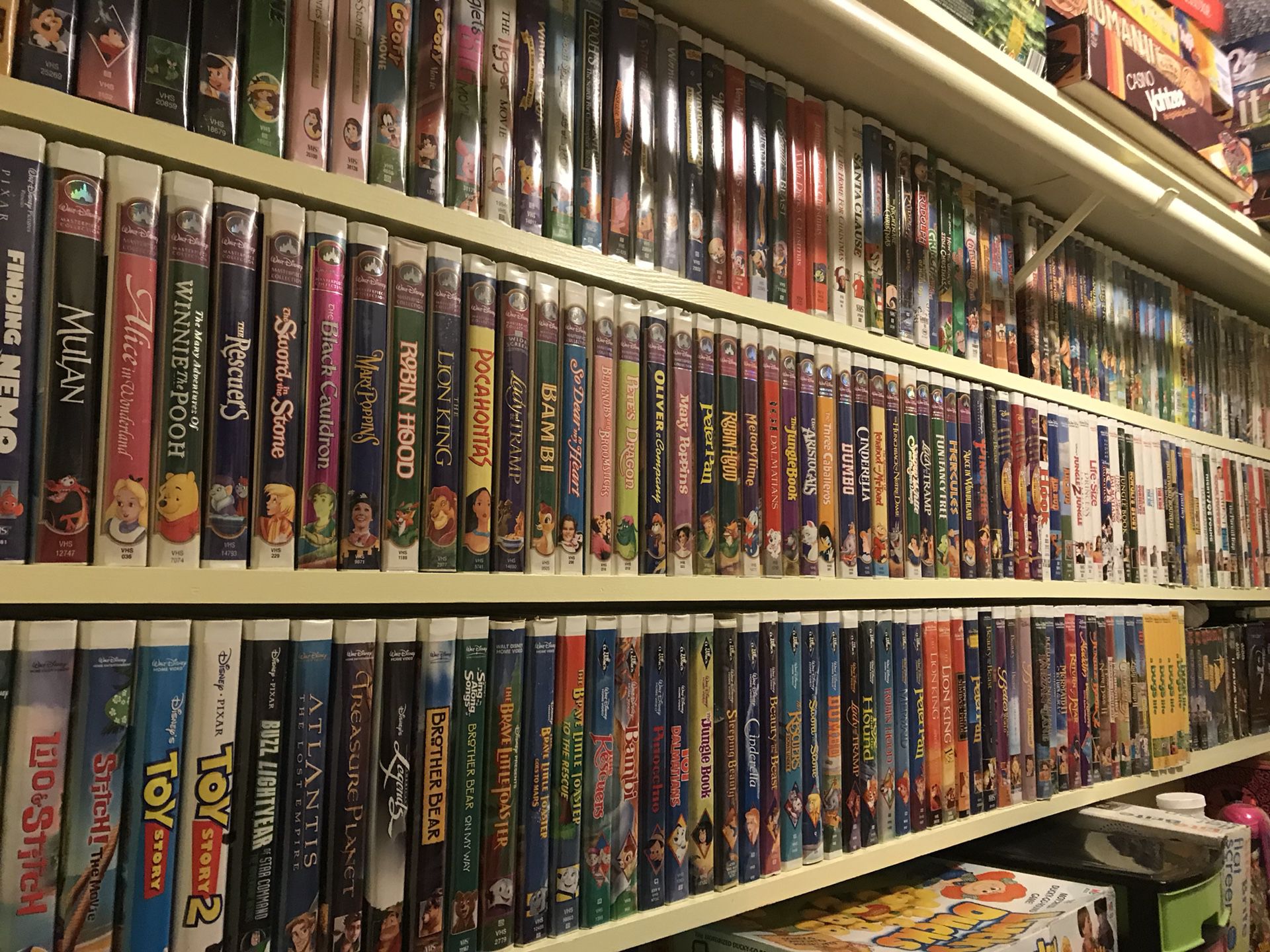HUGE VHS collection - Disney and Classics