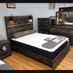 Multicolored 7 Piece Queen Panel Bed With Storage  Dresser, Nightstands, Mirror ✅ Bedroom Set✅ Brand New ✅ On Sale ✅