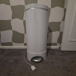 Munchkin Diaper Pail