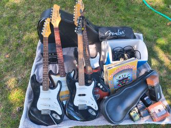 YARD 🏡✨🖍️📖 🎸 SALE RN SUN☀️DAY JUNE 7th TIL DARK
