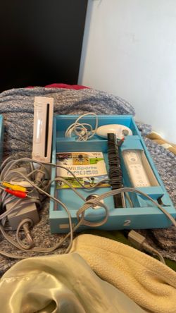Nintendo Wii with Wii sports, white