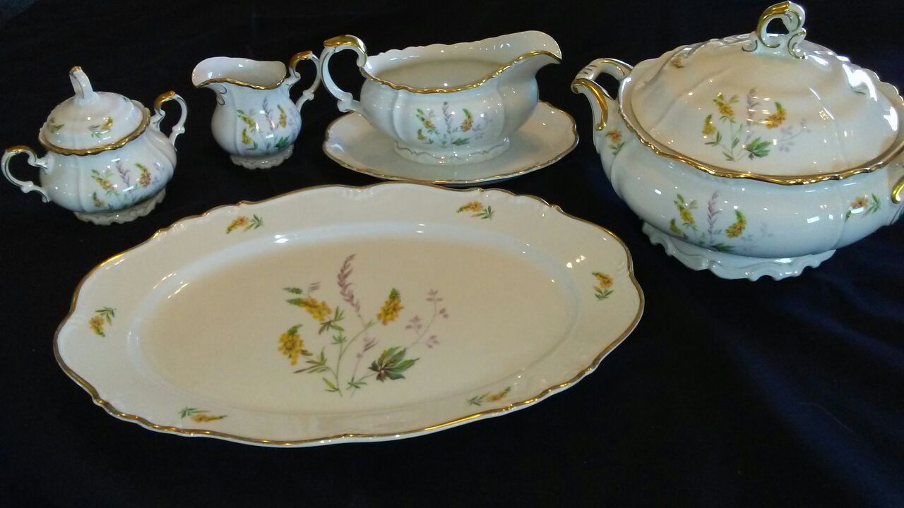 Edelstein china set